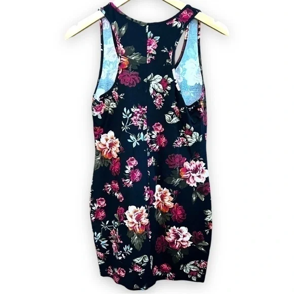 FASHION Nova Black With Floral Print Bodycon Dress, Size Large- New With Tags!!! - Picture 3 of 5